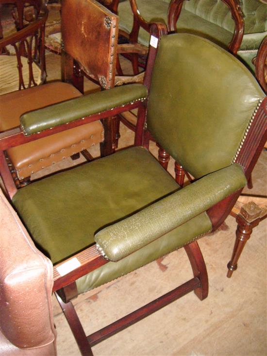 Reeded X frame elbow chair